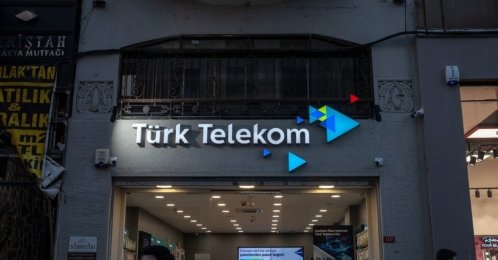 The logo of Türk Telekom is seen on a store, Istanbul, Türkiye, May 21, 2022. (Shutterstock Photo)