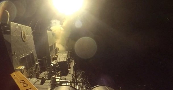 USS Michael Murphy (DDG 112) launches Tomahawk cruise missiles from an unknown location, as the U.S. launches new strikes against multiple targets overnight in Iran, June 10, 2026. (Reuters Photo)

VERIFICATION:
Location and date not verified.
No older versions of the footage were found posted before June 10.     TPX IMAGES OF THE DAY