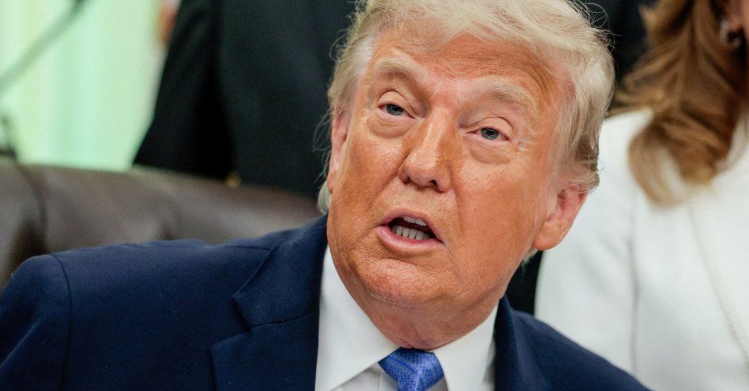 U.S. President Donald Trump speaks in the Oval Office as he signs the Secure America Act, at the White House in Washington, D.C., U.S., June 10, 2026. (Reuters Photo)