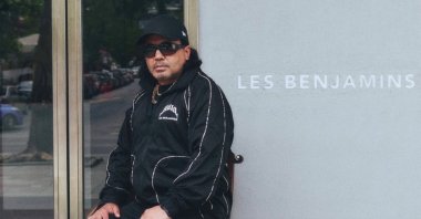 Turkish rap star Killa Hakan wears one of the Les Benjamins outfits. (Photo courtesy of Hakan Uç)