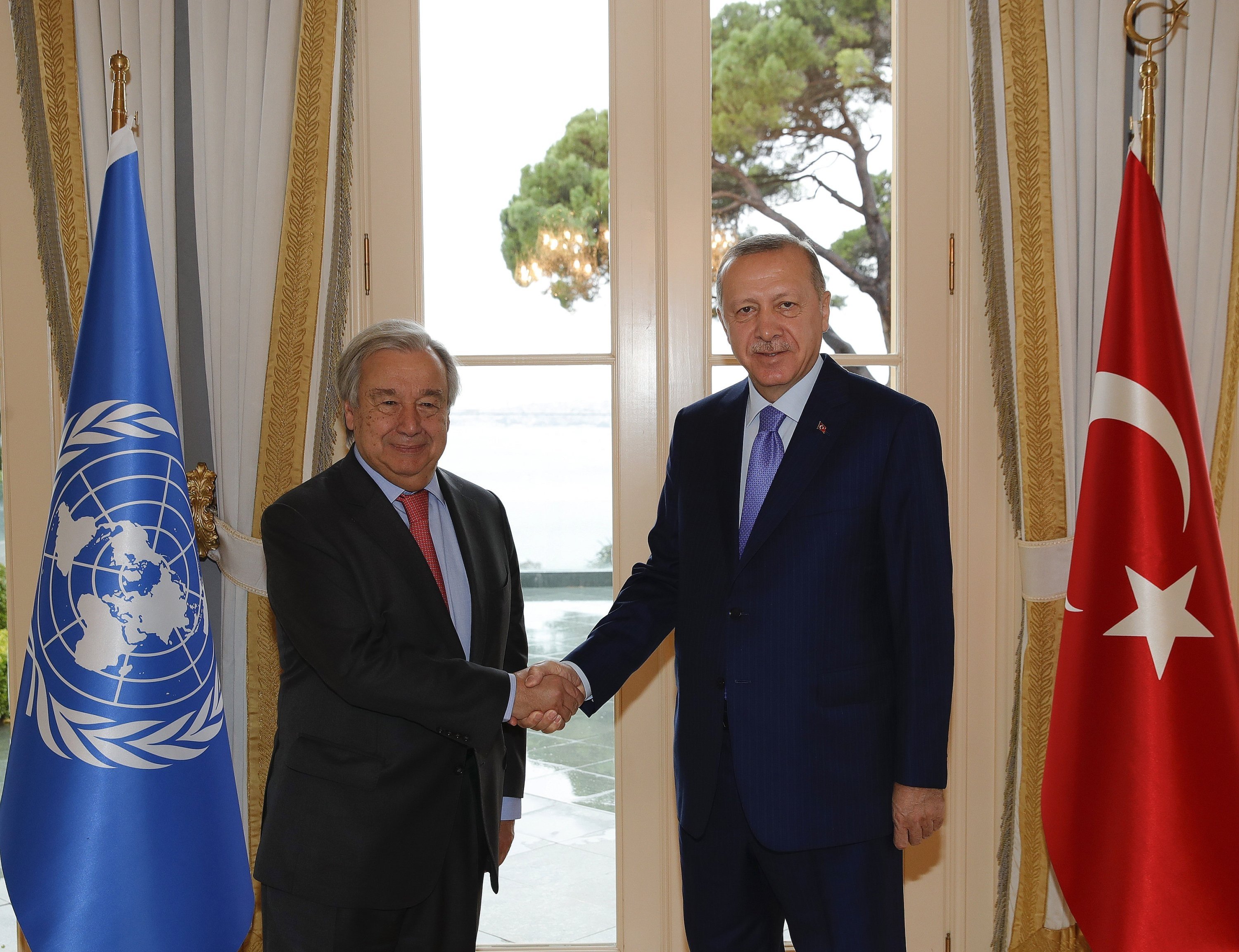 Erdoğan, Guterres discuss regional developments in phone call