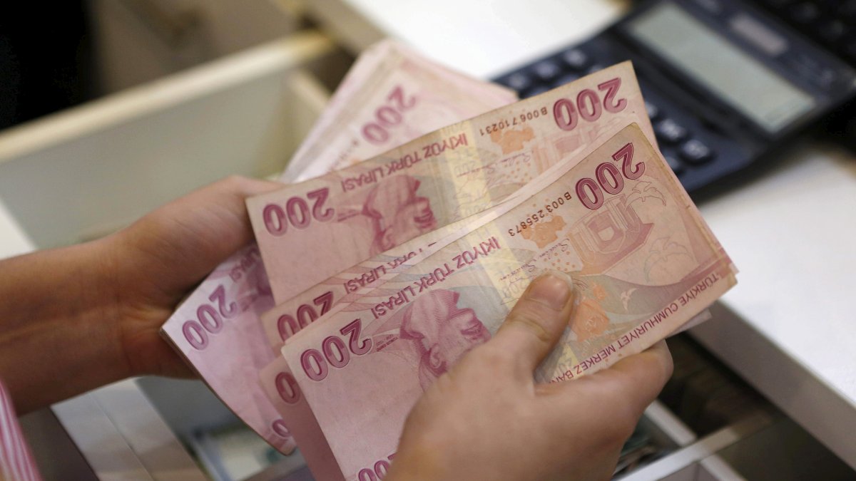 Türkiye registers $6.4B budget deficit in May
