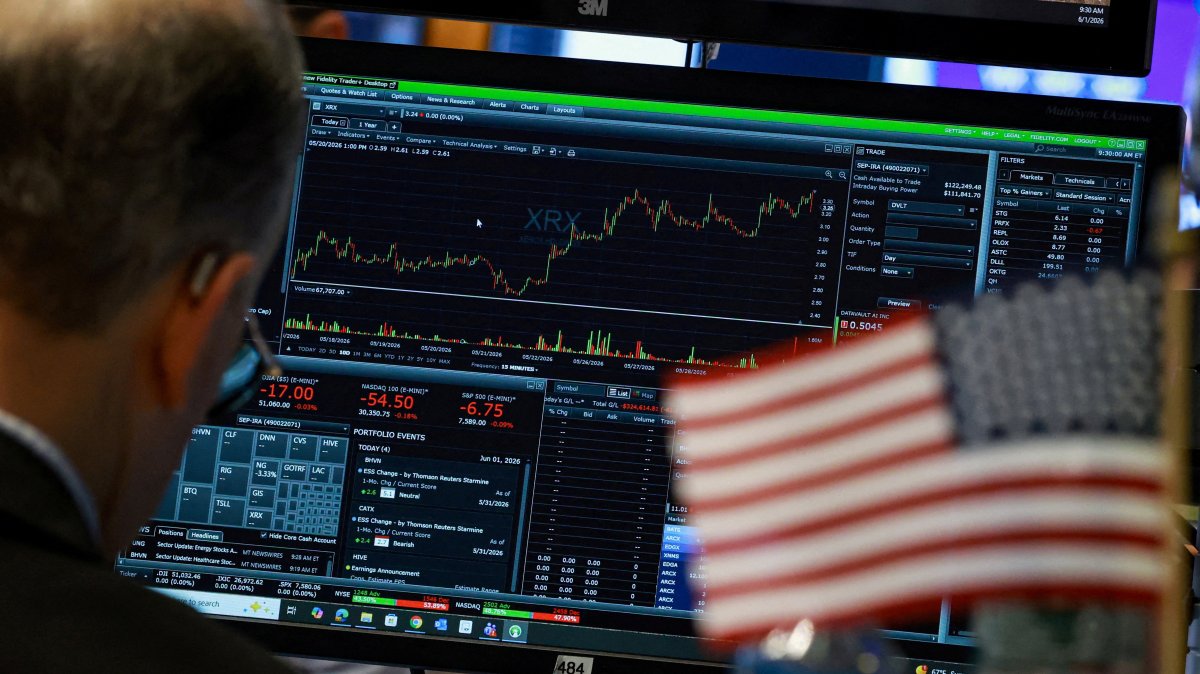 A trader works at his post on the floor at the New York Stock Exchange (NYSE), New York, U.S., June 1, 2026. (Reuters Photo)
