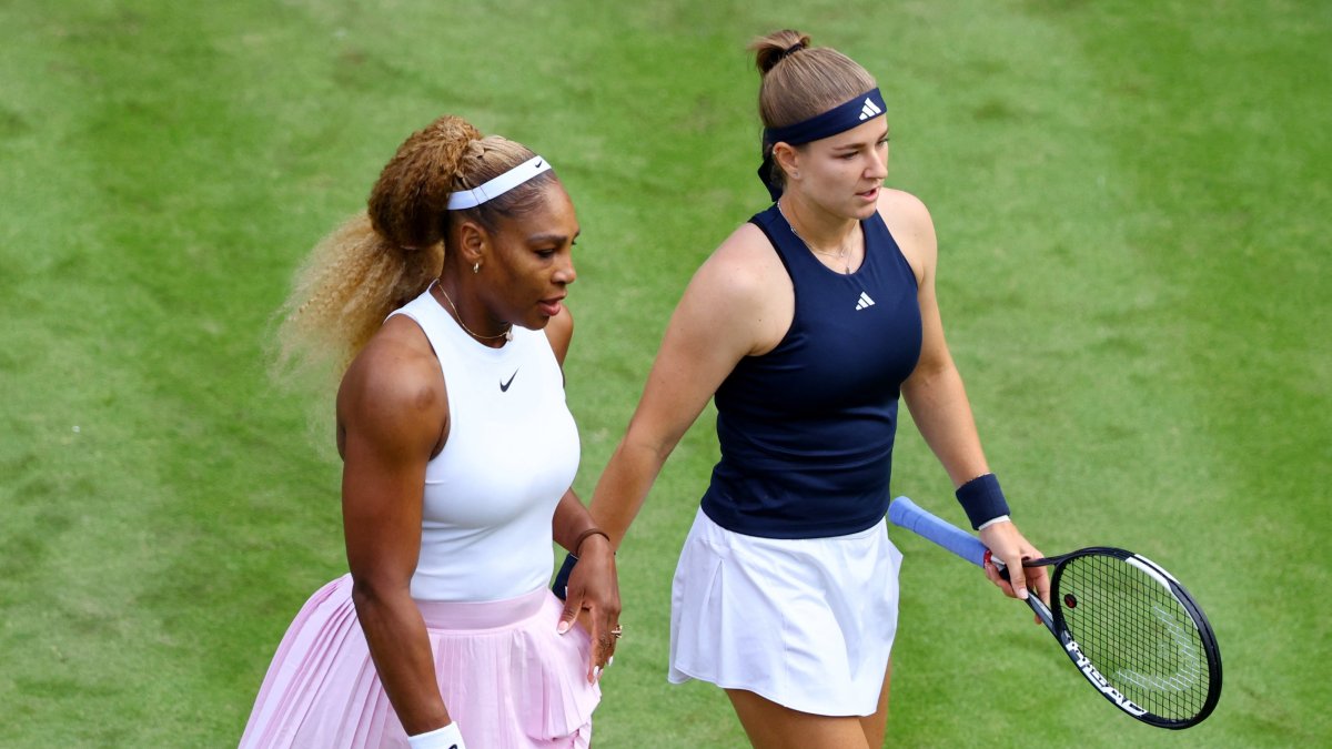 Serena Williams of the U.S. and Czechia's Karolina Muchova during their Berlin Open round of 16 doubles match against New Zealand's Erin Routliffe and Mexico's Giuliana Olmos at the Steffi Graf Stadium, Berlin, Germany, June 16, 2026. (Reuters Photo)
