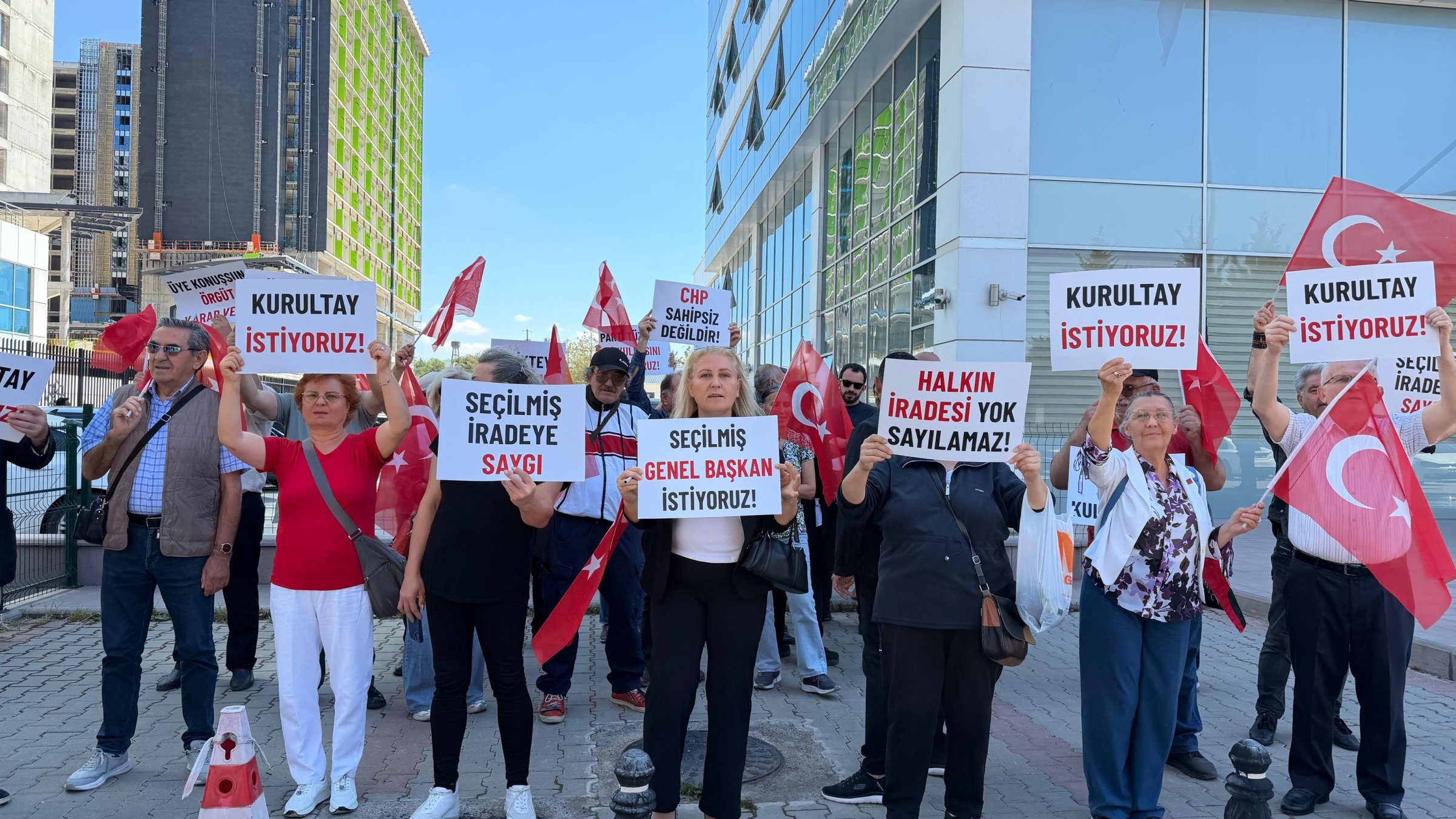A group of CHP members stage a protest calling for a new intra-party election, Ankara, Türkiye, June 15, 2026. (DHA Photo)