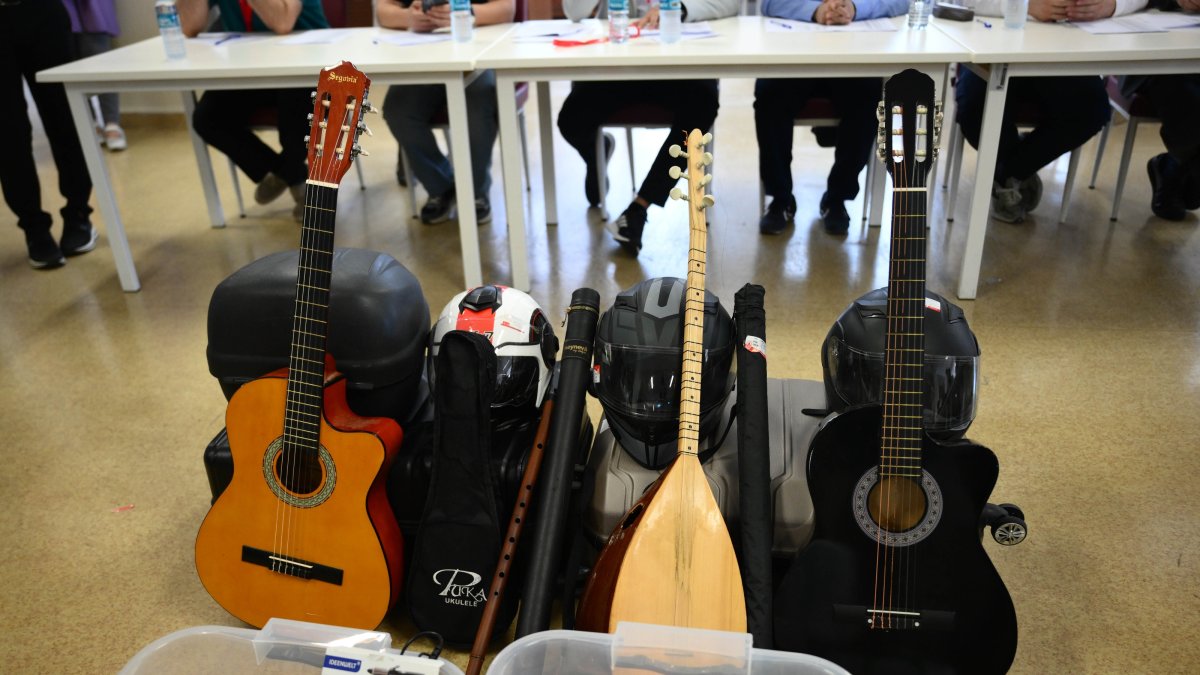Guitars and other lost items are displayed during an IETT auction, Istanbul, Türkiye, June 16, 2026. (AA Photo) 
