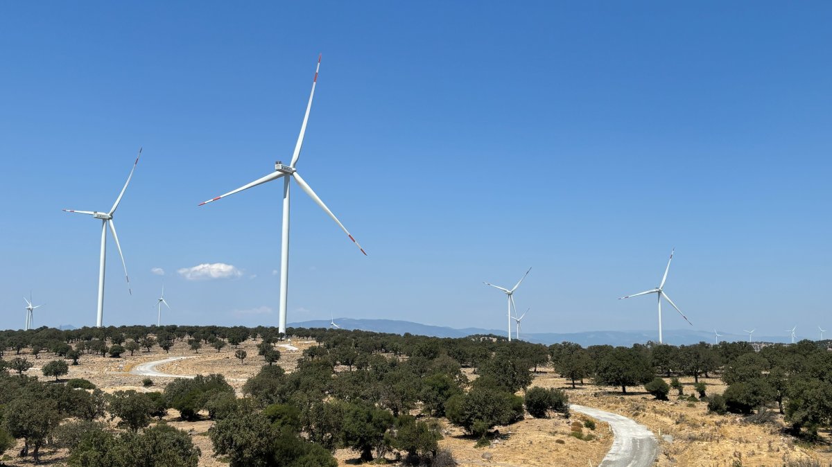Wind turbines are seen at a wind farm in Akça, Izmir province, western Türkiye, Aug. 19, 2025. (Reuters Photo)