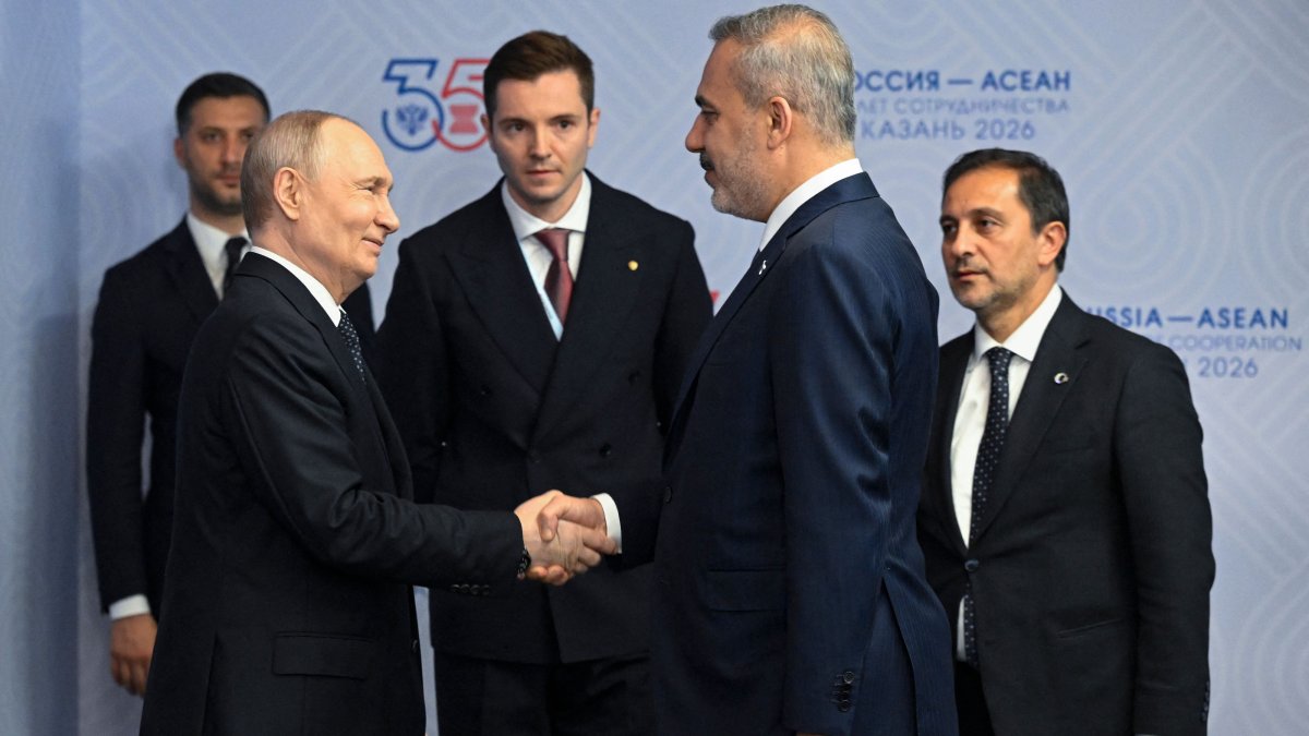 Russia's President Vladimir Putin meets with Foreign Minister Hakan Fidan on the sidelines of the Russia-ASEAN summit, which commemorates 35 years of collaboration between Russia and the ASEAN countries, in the central Russian city of Kazan, June 17, 2026. (AFP Photo)
