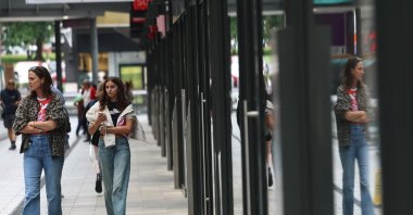 Shoppers walk in London, U.K., June 12, 2026. (EPA Photo)