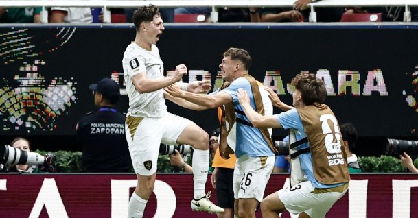 Czechia's Ladislav Krejci (L) celebrates with teammates scoring his team's first goal during the 2026 World Cup Group A football match against South Korea at the Guadalajara Stadium, Zapopan, Mexico, June 11, 2026. (AFP Photo)
