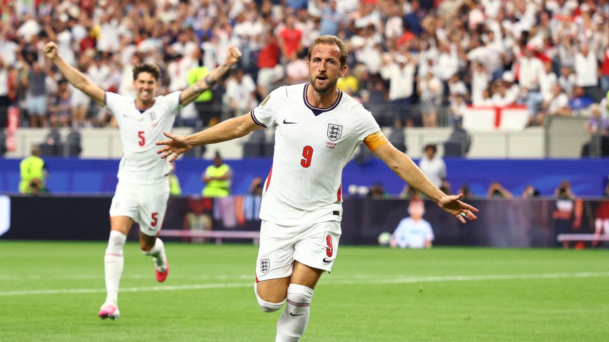 England's Harry Kane celebrates after scoring during the 2026 FIFA World Cup Group L match against Croatia at Dallas Stadium, Arlington, Texas, U.S., June 17, 2026. (Reuters Photo)