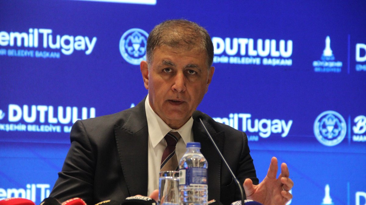 Izmir Metropolitan Mayor Cemil Tugay speaks at a conference in Manisa, June 4, 2026. (IHA File Photo)