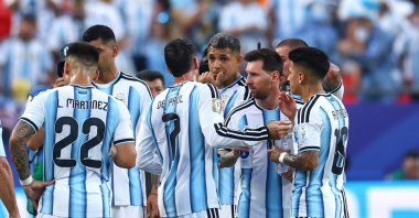 Argentina players during the hydration break of the 2026 FIFA World Cup Group J match against Algeria at Kansas City Stadium, Kansas City, U.S., June 16, 2026. (Reuters Photo)