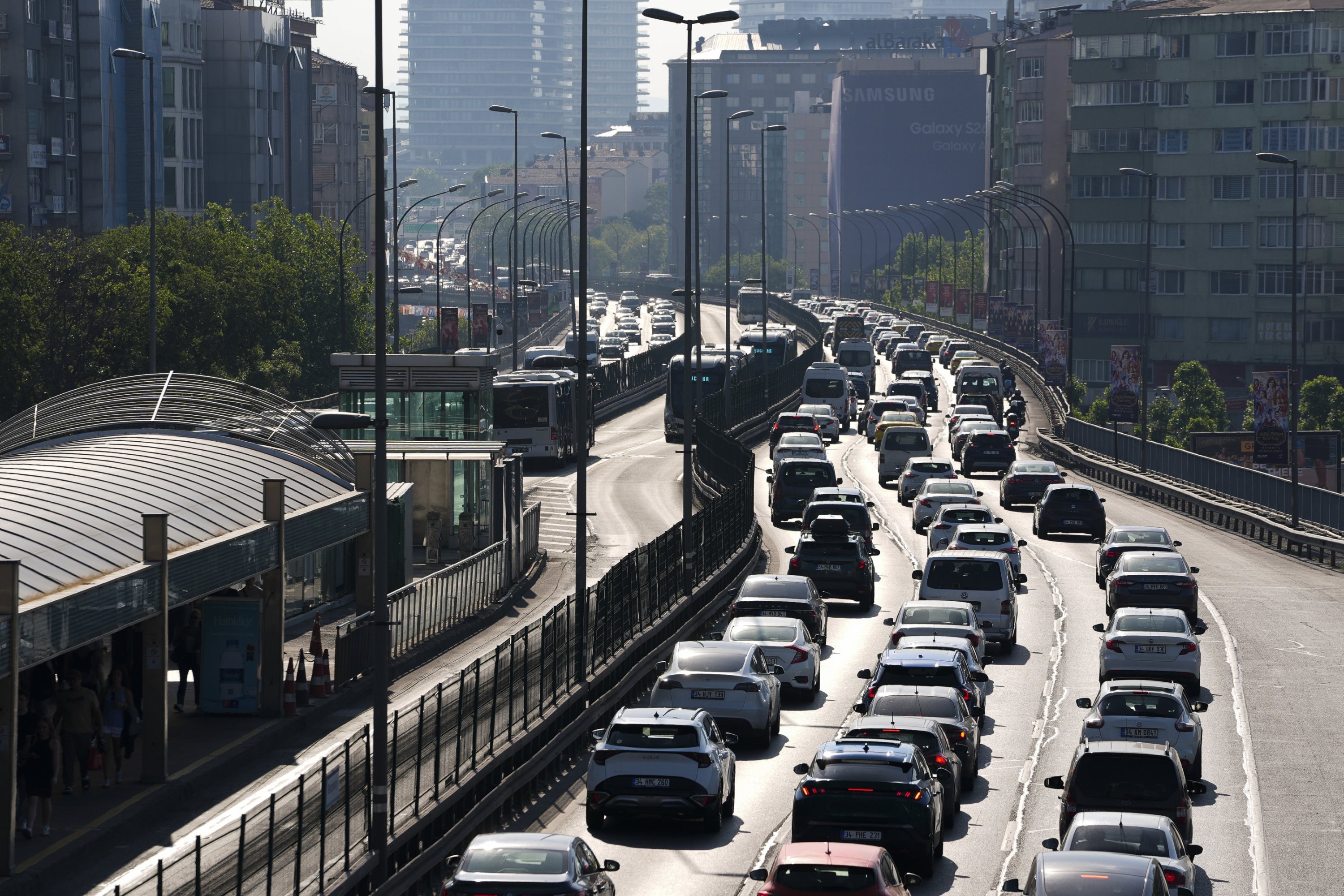 New traffic rules cut dangerous driving by 93% in Türkiye