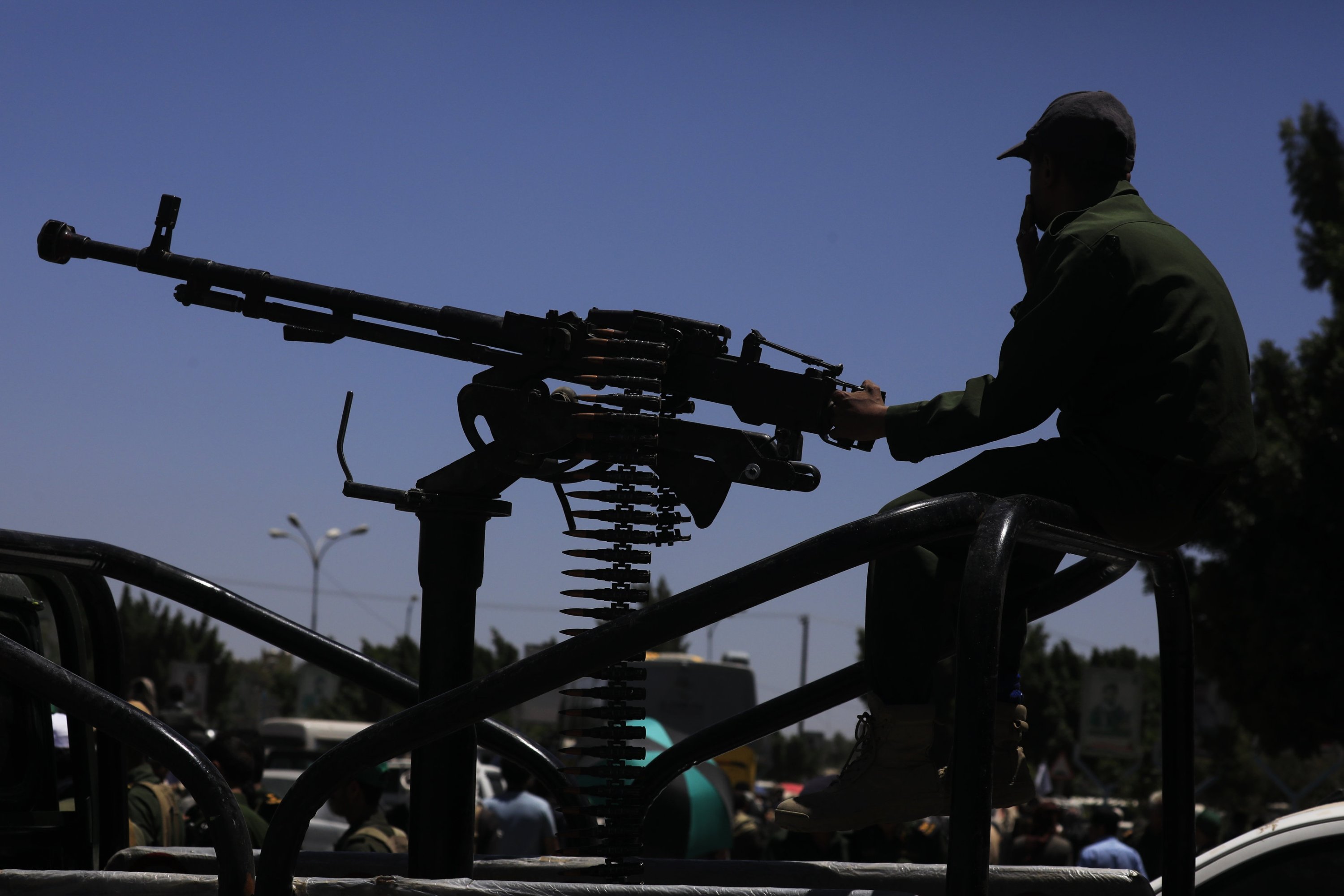 Canadian sniper rifles found in embargoed conflict zones