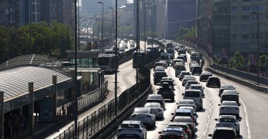 Heavy traffic is seen following the Eid al-Adha holiday, Istanbul, Türkiye, June 1, 2026. (AA Photo)