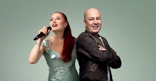 Musician and producer Murat Yeter (R) poses with singer Candan Erçetin, Istanbul, Türkiye, April 8, 2026. (Photo by Murat Yeter) 