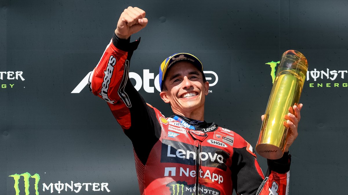 Marquez closes in on banned Bezzecchi with Czech Moto GP win