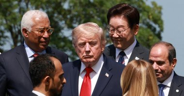 (L-R) European Council President Antonio Costa, U.S. President Donald Trump, South Korean President Lee Jae Myung, Italian Prime Minister Giorgia Meloni, and Egyptian President Abdel-Fattah el-Sissi prepare for a group picture at Hotel Royal during the G-7 summit, Evian-les-Bains, France, June 16, 2026. (EPA Photo)