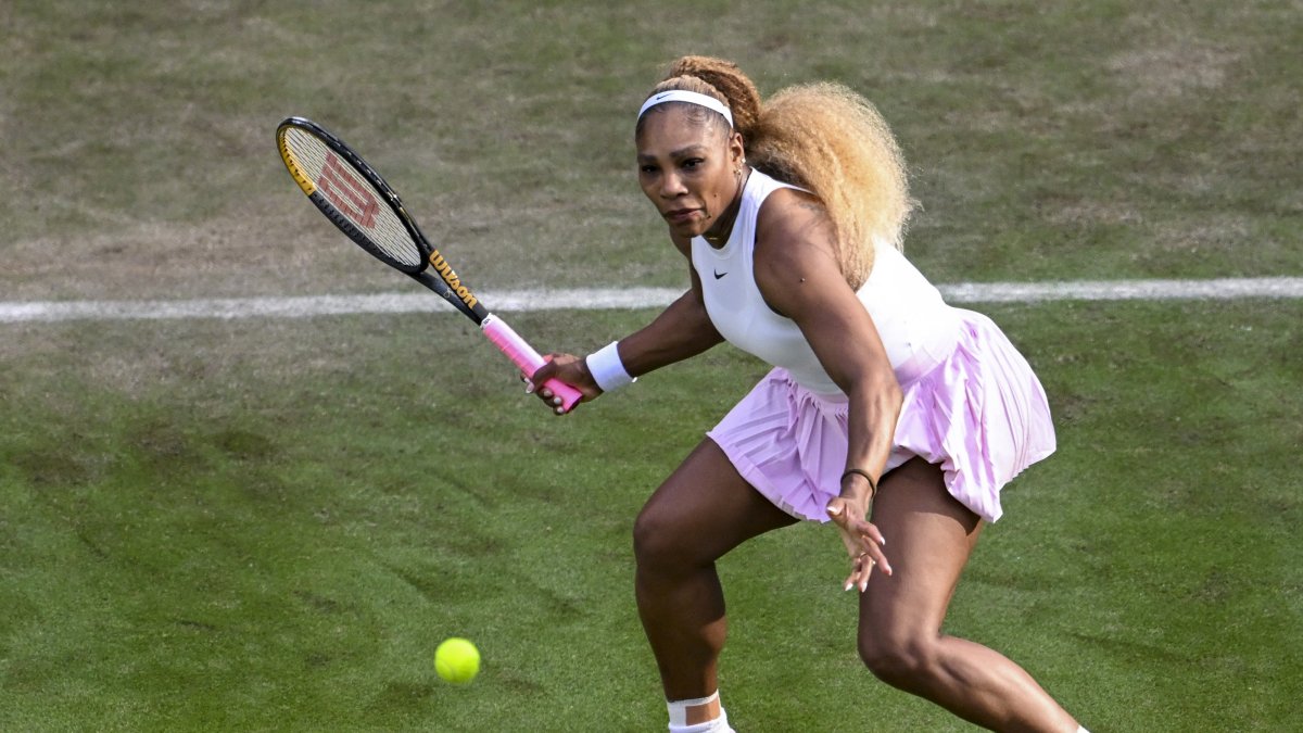 Serena Williams plays a forehand next to Karolina Muchova during a first-round women's doubles tennis match against Erin Routliffe and Giuliana Olmos, Berlin, Germany, June 16, 2026. (AP Photo)