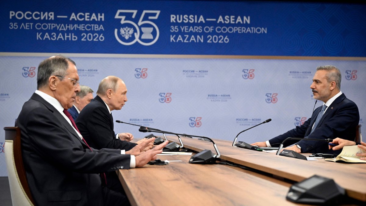 Russian President Vladimir Putin (C-L), flanked by Foreign Minister Sergei Lavrov (L), meets with Foreign Minister Hakan Fidan on the sidelines of the Russia-ASEAN summit, Kazan, Russia, June 17, 2026. (AFP Photo)
