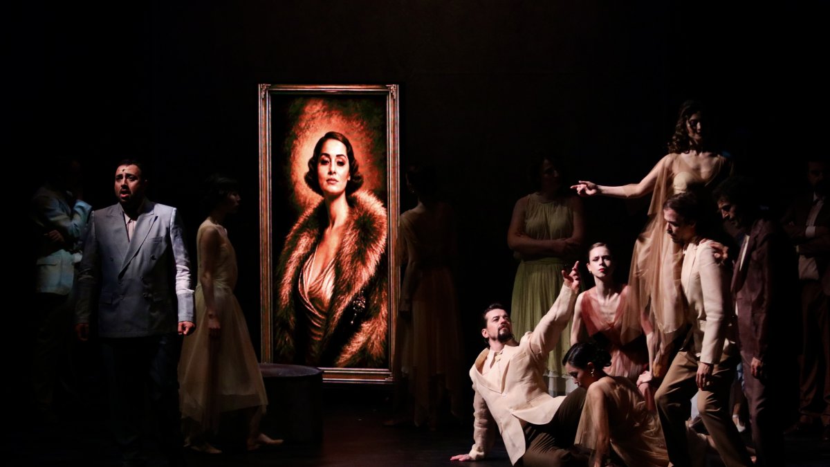 The Samsun State Opera and Ballet performs the musical "Madonna in a Fur Coat," Samsun, northern Türkiye, June 20, 2026. (AA Photo)