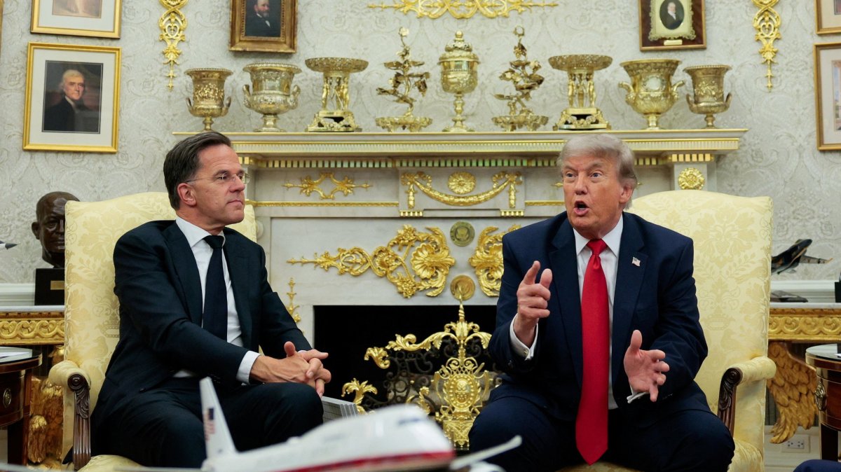 U.S. President Donald Trump participates in a meeting with NATO Secretary General Mark Rutte in the Oval Office at the White House in Washington, D.C., U.S., June 24, 2026. (Reuters Photo)