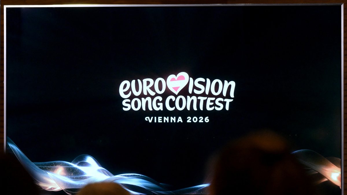 A screen shows the logo of the Eurovision Song Contest (ESC) 2026 during a press conference of Austrian national public broadcaster ORF in Vienna, Dec.16, 2025. (AFP File Photo)