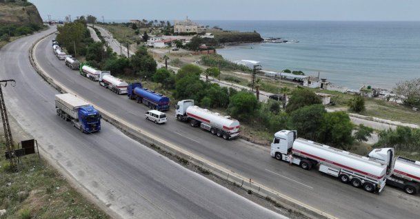 A drone view shows oil trucks arriving from Iraq on their way to the Baniyas oil terminal, Syria, May 14, 2026. (Reuters Photo)