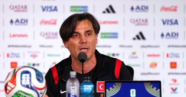Türkiye's Head coach Vincenzo Montella talks to the media during a press conference one day ahead of the FIFA World Cup 2026 Group D match against USA at Los Angeles Stadium, Inglewood, U.S., June 24, 2026. (AFP Photo)