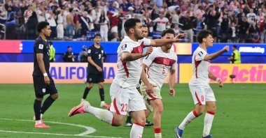 Türkiye's Kaan Ayhan celebrates after scoring his team’s third goal during the 2026 World Cup Group D match against USA at the Los Angeles Stadium, Inglewood, U.S., June 25, 2026. (AFP Photo)
