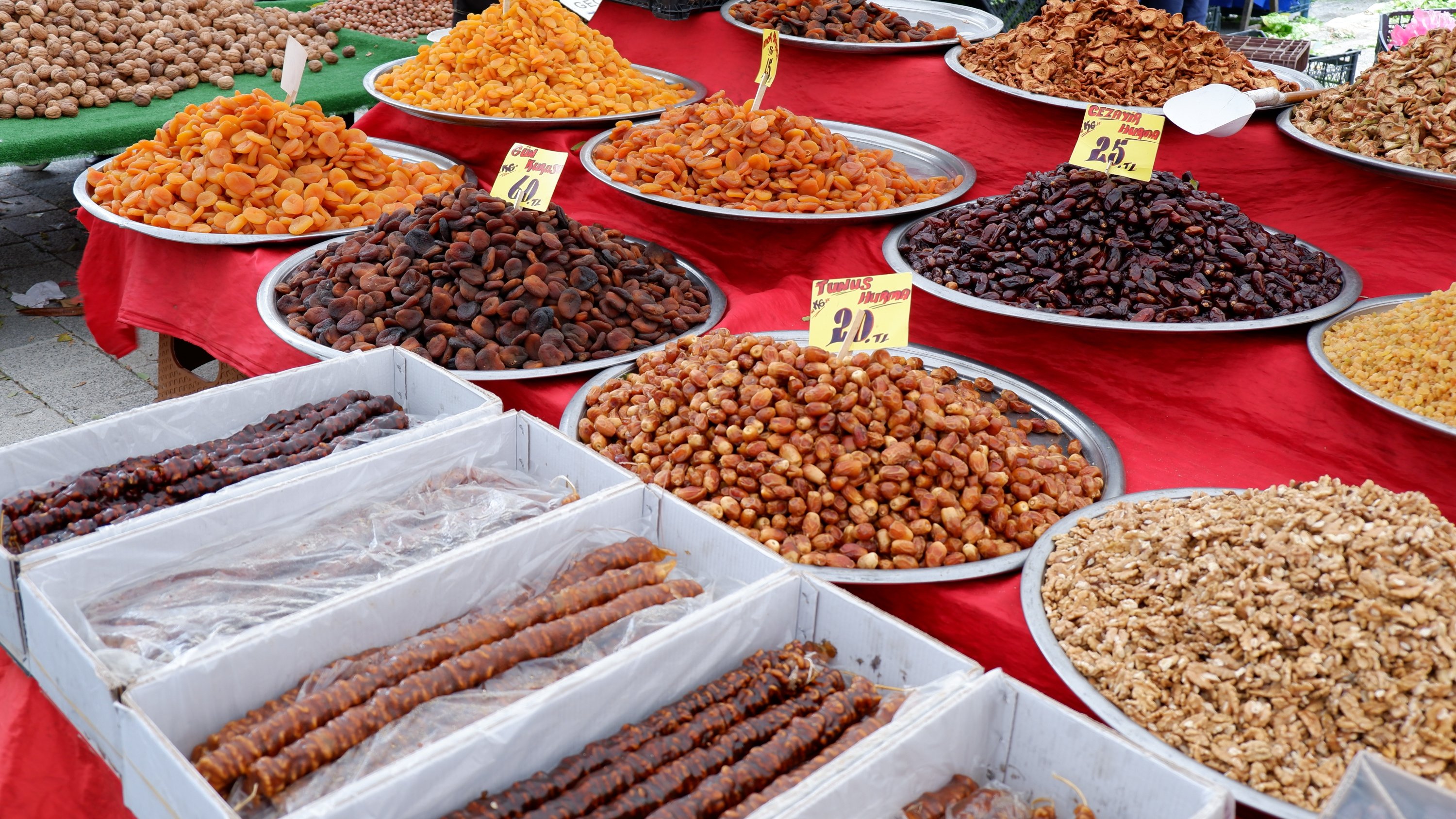 Türkiye taps into gastrodiplomacy for NATO summit
