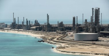 A general view of Saudi Aramco's Ras Tanura oil refinery and oil terminal in Saudi Arabia, May 21, 2018. (Reuters Photo)