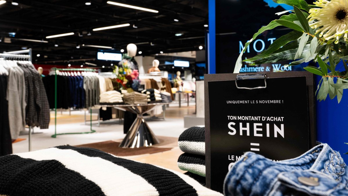 France moves to ban ads for ultra-fast fashion platforms
