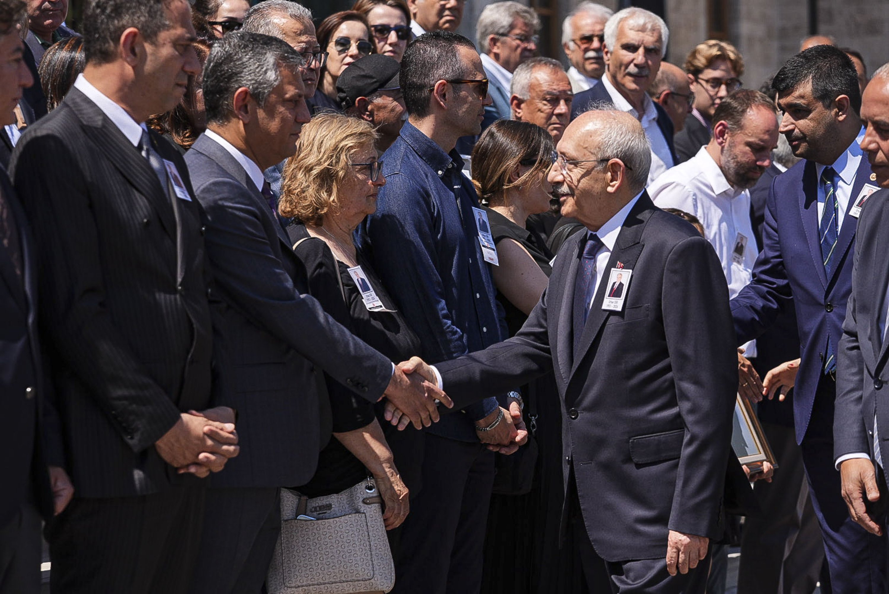 Turkish main opposition expected to remove more provincial heads