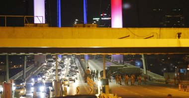 Gülenist Terror Group (FETÖ)-backed Soldiers block the Istanbul's iconic Bosporus Bridge during the attempted coup against Turkish government, Istanbul, Türkiye, July 15, 2016. (AP Photo)