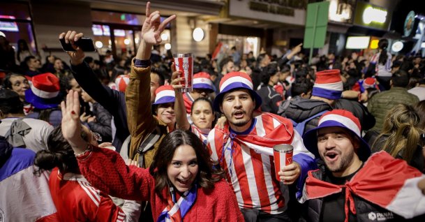 Fans celebrate Paraguay's victory over Germany after Paraguay won their 2026 FIFA World Cup Round of 32 match 4-3 on penalties following a 1-1 draw, Asuncion, Paraguay, June 29, 2026. (AA Photo)