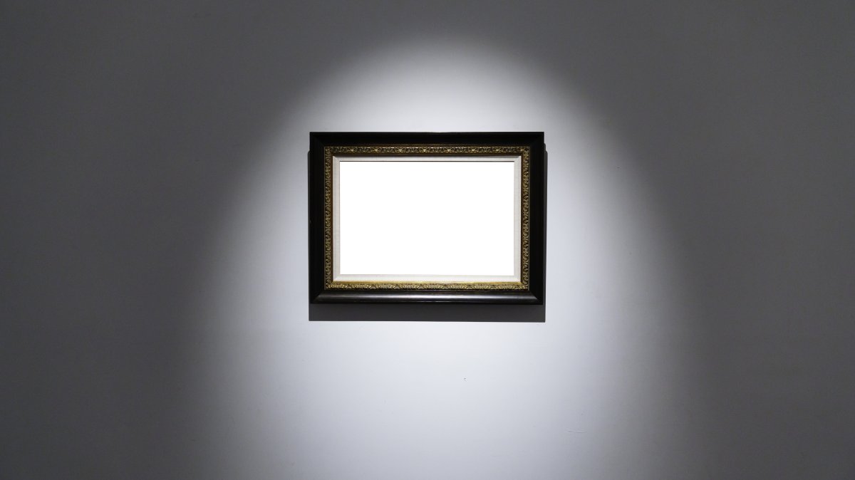 An empty frame in an art gallery. (Shutterstock Photo)