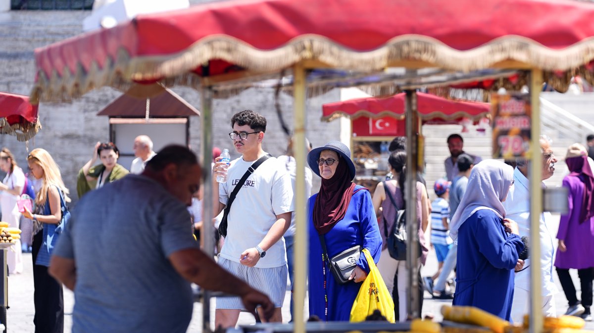 People walk in the Eminönü area of Istanbul, Türkiye, June 29, 2026. (AA Photo)