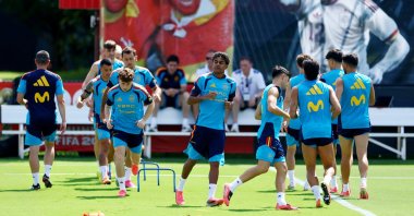 Spain's Lamine Yamal (C) and teammates during a 2026 FIFA World Cup training session at Baylor School, Chattanooga, U.S., June 29, 2026. (Reuters Photo)