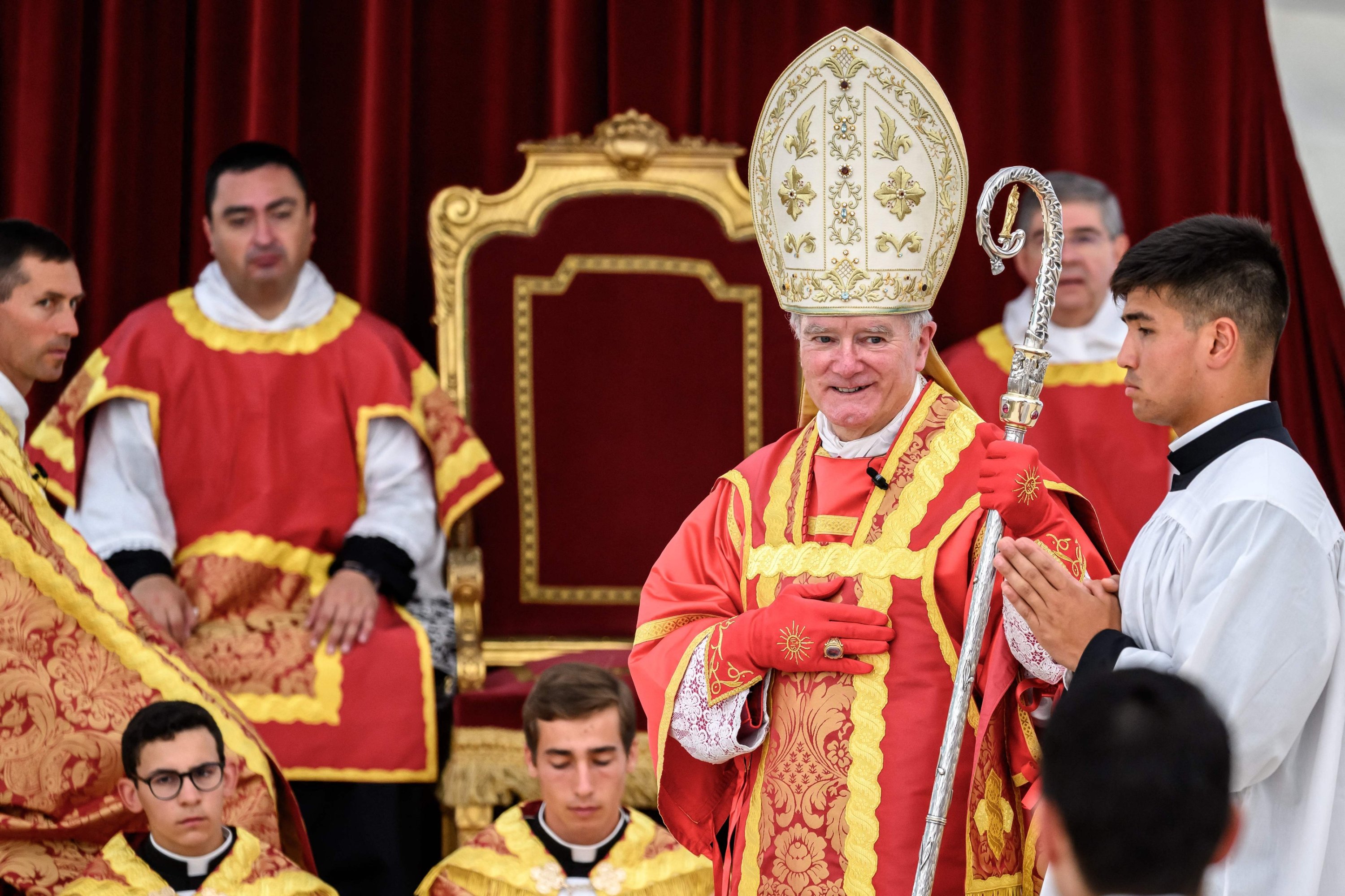 Vatican excommunicates members of right-wing Catholic group