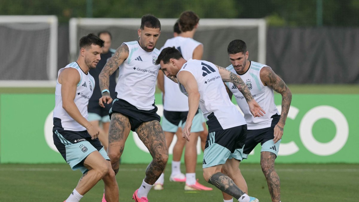 Argentina players take part in a training session ahead of their 2026 FIFA World Cup round of 32 match against Cape Verde at the Sporting KC Training Centre, Kansas City, U.S., June 29, 2026. (AFP Photo)
