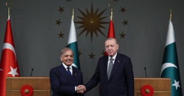 President Recep Tayyip Erdoğan (R) and Pakistani Prime Minister Shehbaz Sharif shake hands at the Vahdettin Palace, Istanbul, Türkiye, July 4, 2026. (IHA Photo)