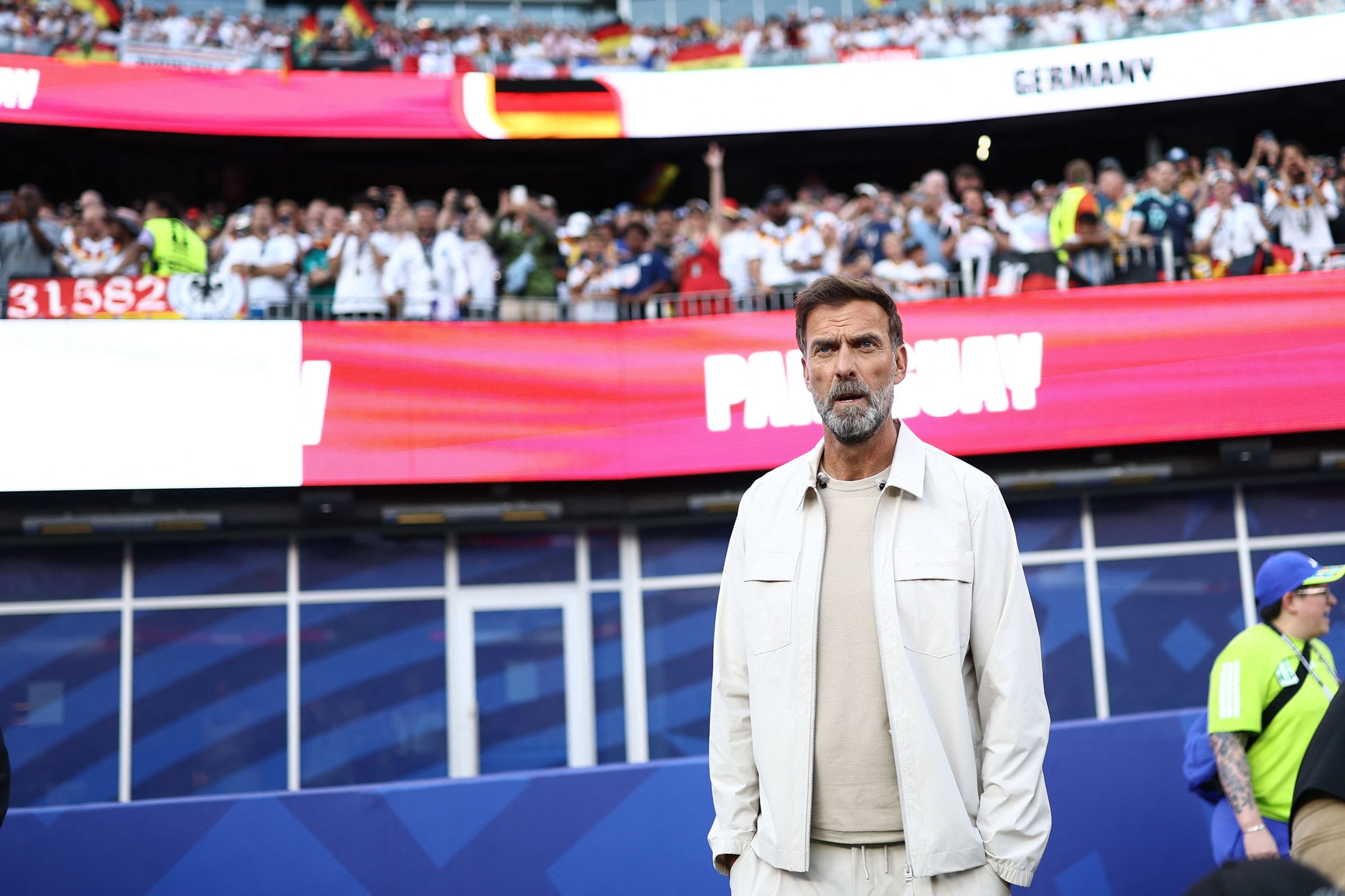 Klopp looks set to pick up Germany baton after World Cup debacle