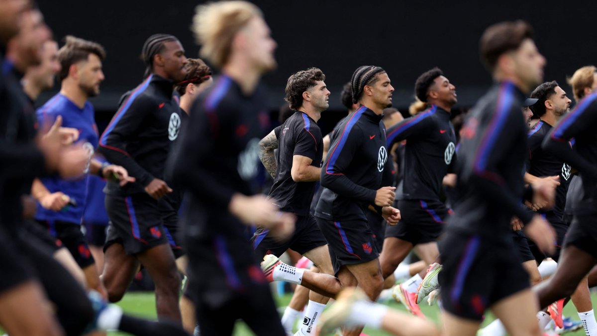 Christian Pulisic (C) and his teammates participate during a training session for the 2026 World Cup, Seattle, Washington, July 03, 2026. (AFP Photo)