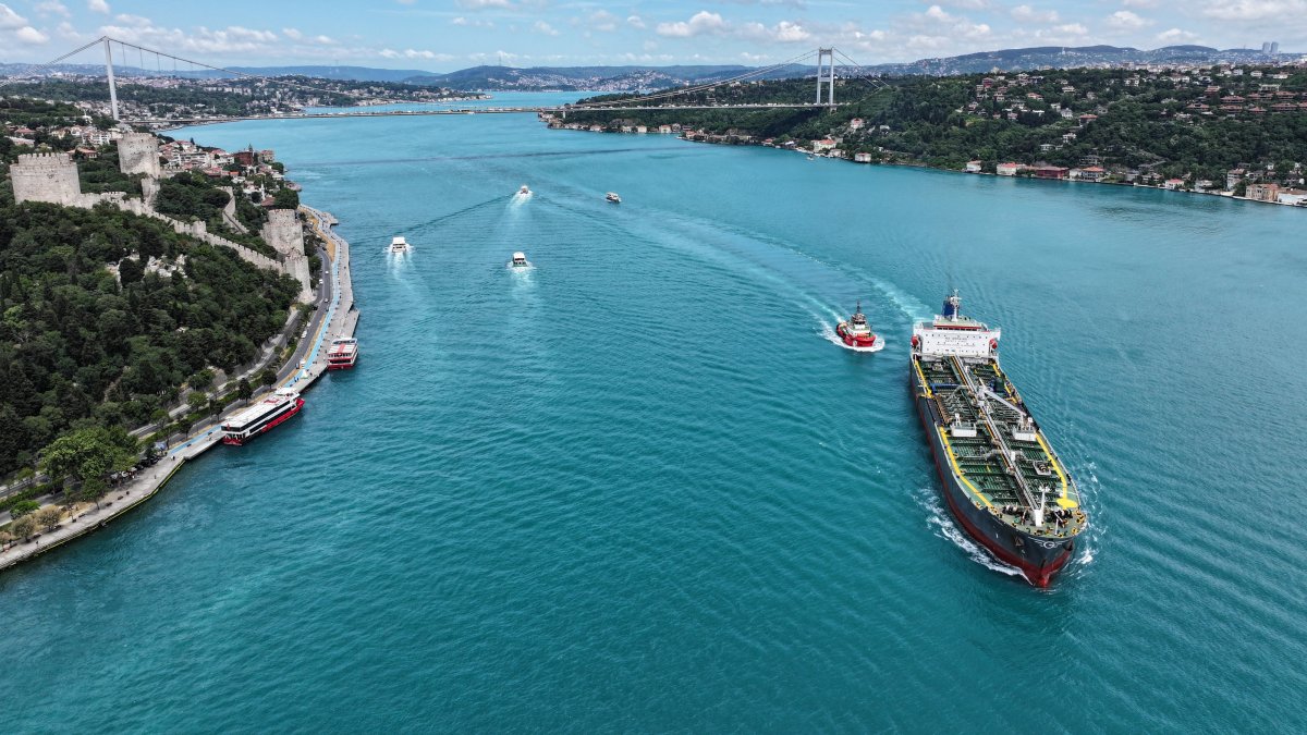 A tanker sails through Bosporus, Istanbul, Türkiye, June 9, 2026. (AA Photo)
