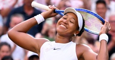Japan's Naomi Osaka celebrates beating Belarus' Aryna Sabalenka during their women's singles Round of 16 match in Wimbledon, London, U.K., July 5, 2026. (AFP Photo)