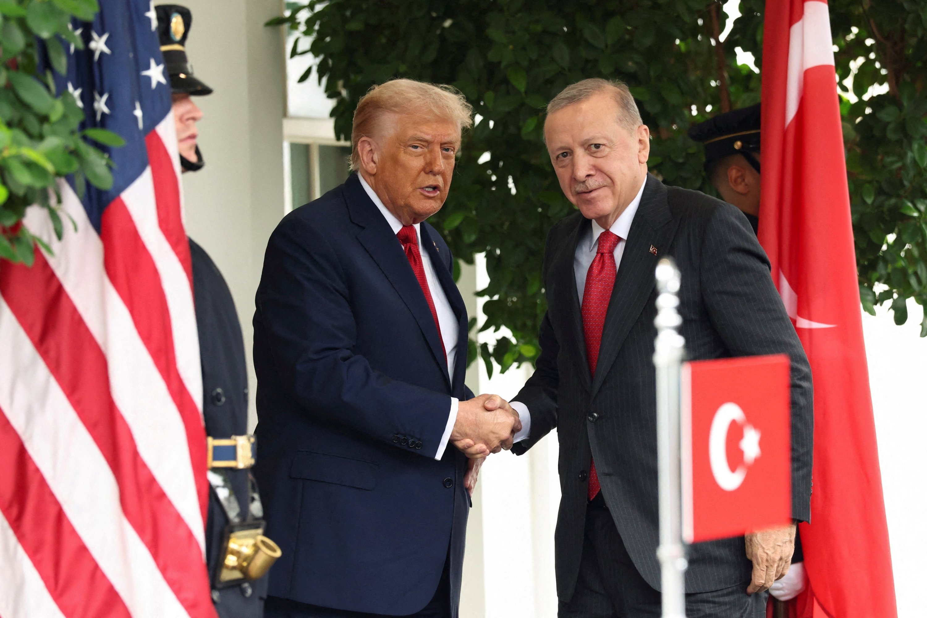 Trump to reportedly endorse potential F-35 jet sale to Türkiye