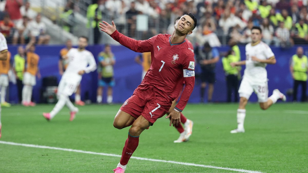 Portugal's forward Cristiano Ronaldo reacts to a missed chance during the 2026 World Cup round of 16 football match, Arlington, U.S., July 6, 2026. (AFP Photo)