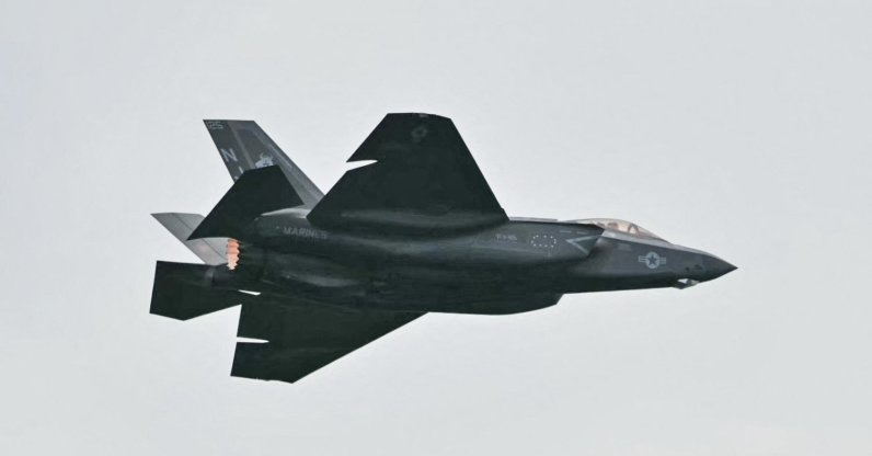 A U.S. military F-35 fighter jet flies overhead during the "Salute to America" Independence Day celebration on the National Mall, Washington, U.S., July 4, 2026. (AFP Photo)